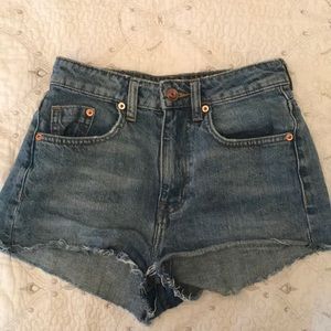 H&M High-waisted denim shorts